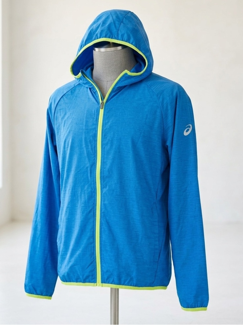 ASICS Men’s Packable Hooded Running Jacket – Size Medium (Blue/Lime)